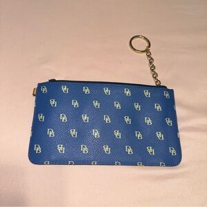 Dooney & Bourke Pouch
